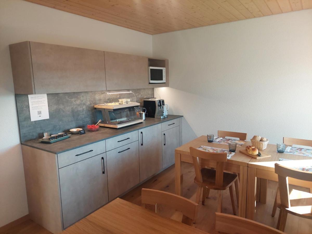 B&B La Ferme De Pouillerel La Chaux De Fonds Екстер'єр фото