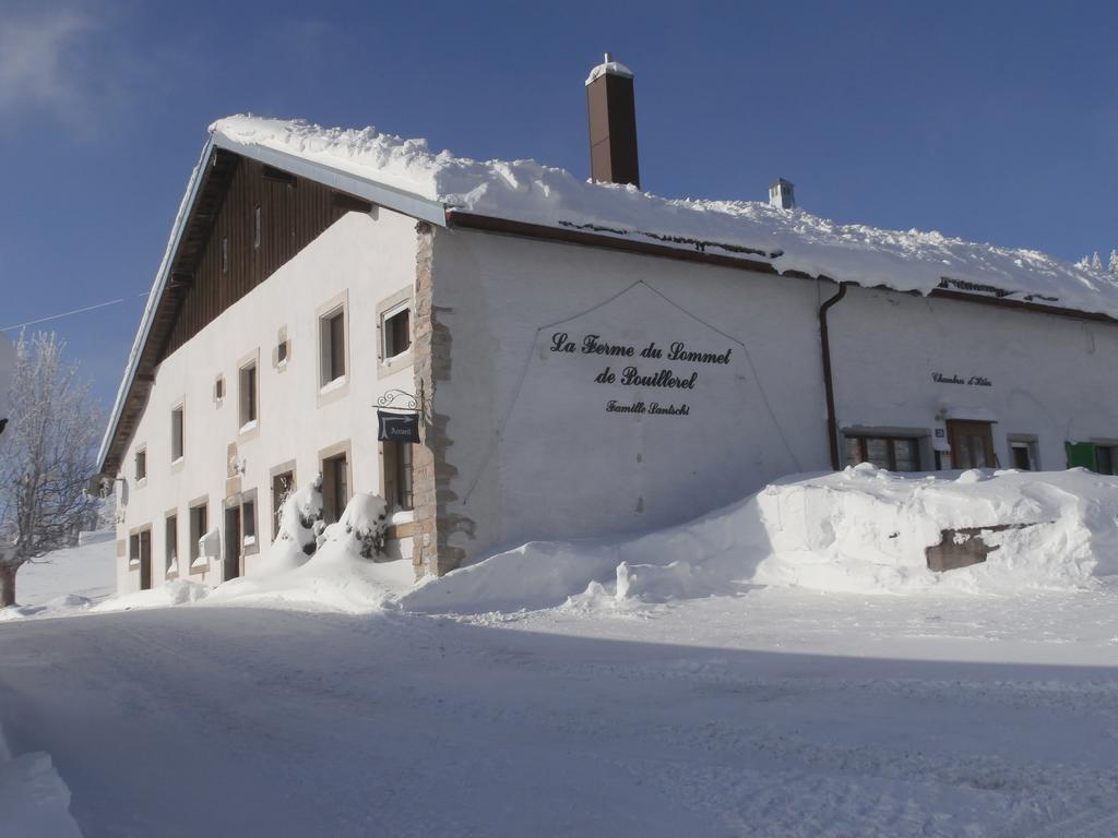 B&B La Ferme De Pouillerel La Chaux De Fonds Екстер'єр фото